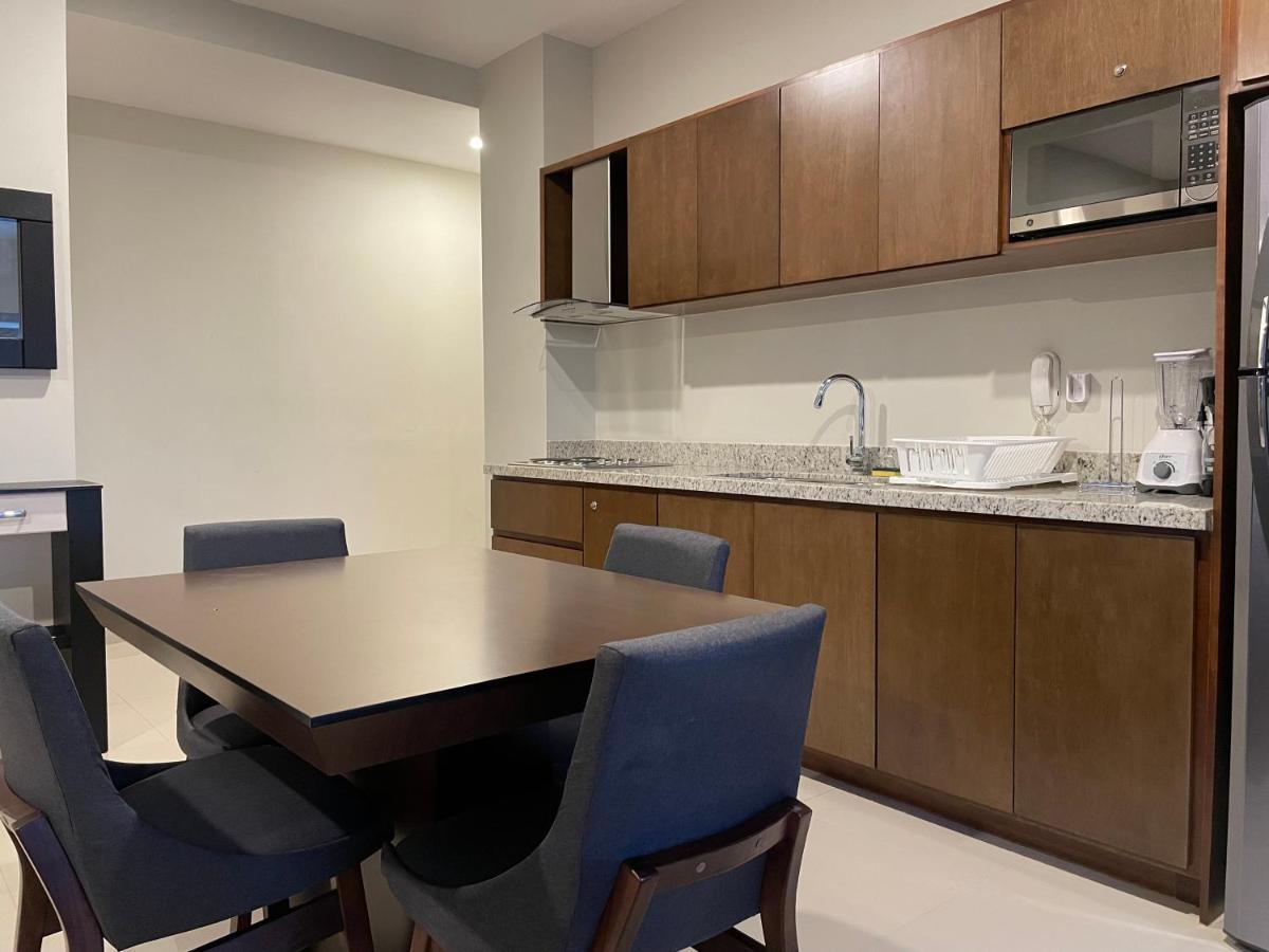 Paseo Lomas, Muy Centrico Y Equipado A 5 Min Playa Lejlighed Mazatlán Eksteriør billede